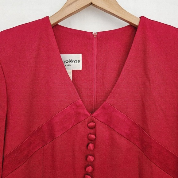 Danny & Nicole Red 1 Pc Dress Suit Size 6 Career, Church Suit Vintage 90s - Picture 2 of 15